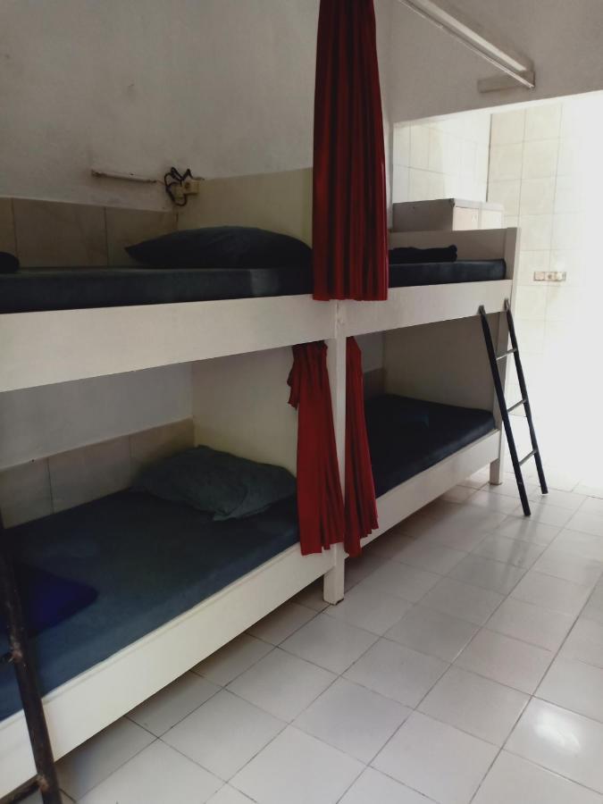 Gusti Homestay Kerobokan Bagian luar foto
